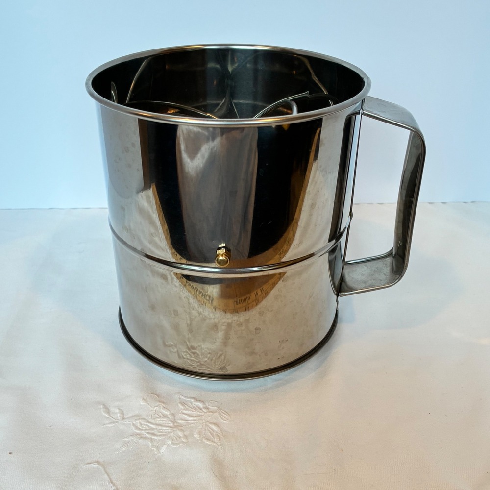 Flour Sifter Stainless Steel 8 Cup Hand Crank Baking Pastry Chef Large Capacity